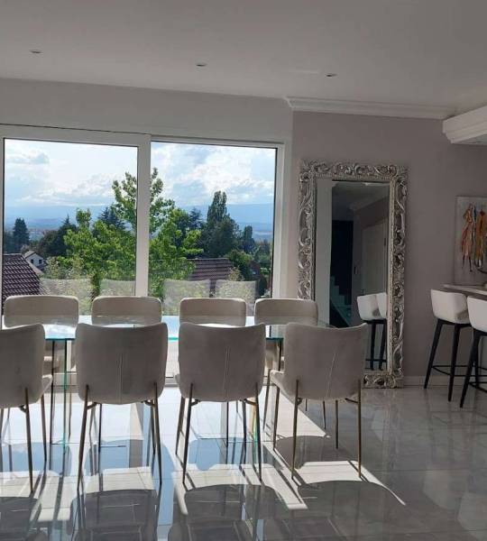 1e46cc9e-af4d-44de-a82b-db6acc545368